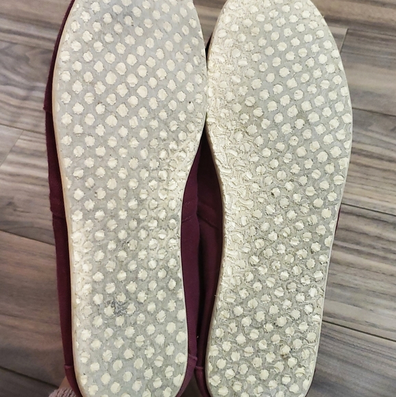 Toms - Picture 5 of 5